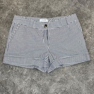 Woman’s shorts